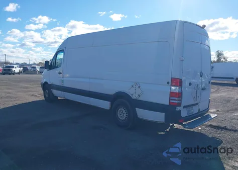 2012 Mercedes-Benz Sprinter 2500 High Roof из США, поврежденный, VIN WD3PE8CB7C5691461